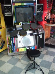 GuitarFreaks 3rd Mix & DrumMania 2nd Mix